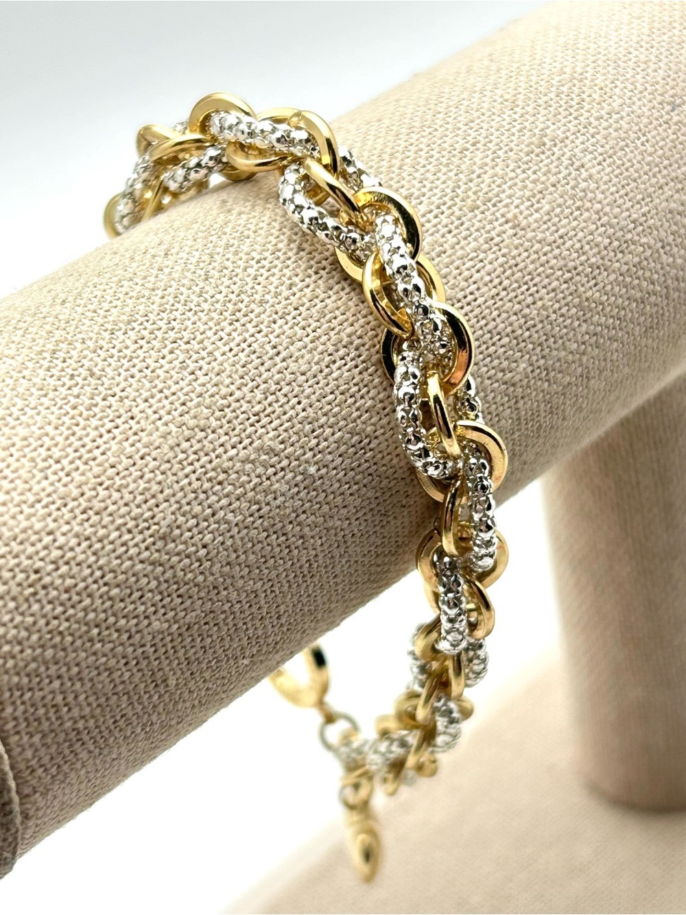 Vera Bradley Jeweled Link Toggle “Mom” Bracelet